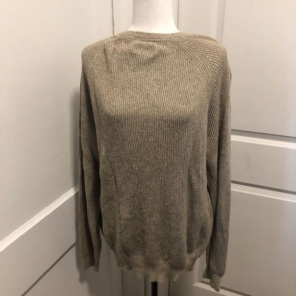 GH BASS Earth size large pair of mens sweaters - Picture 2 of 6